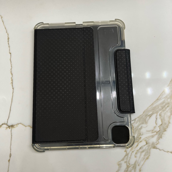 iPad Pro 11-inch Stand Case - Picture 3 of 13